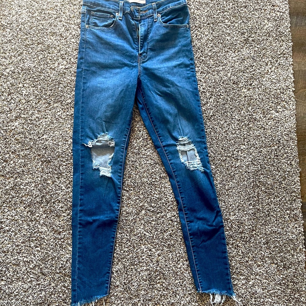 Mile High Levi Jeans Size 28
